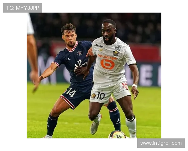 巴黎圣日耳曼节奏紊乱，中场断球问题显现，当前阶段稳定性面临考验