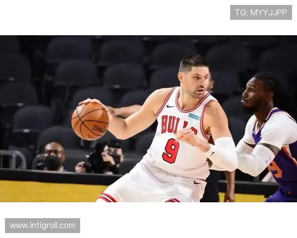 武切维奇转为挡拆策应，较上季低位单打效率更稳